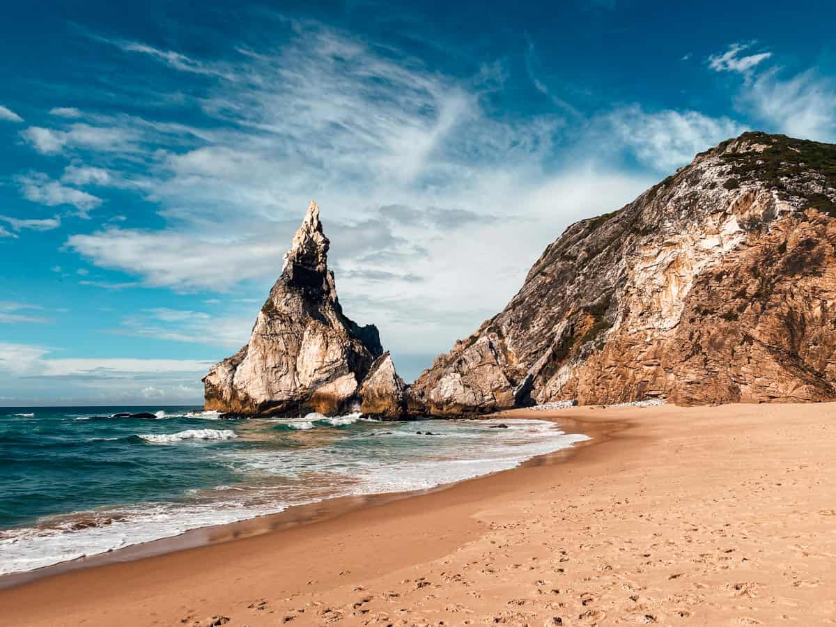how-to-get-to-stunning-praia-da-ursa